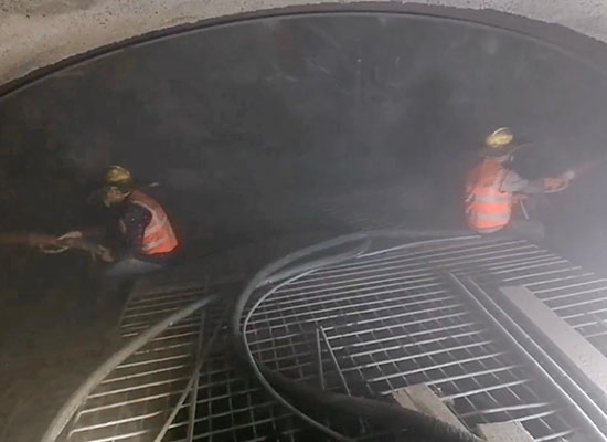 中鐵十局隧道用雙噴頭液壓溼噴機施工視頻
